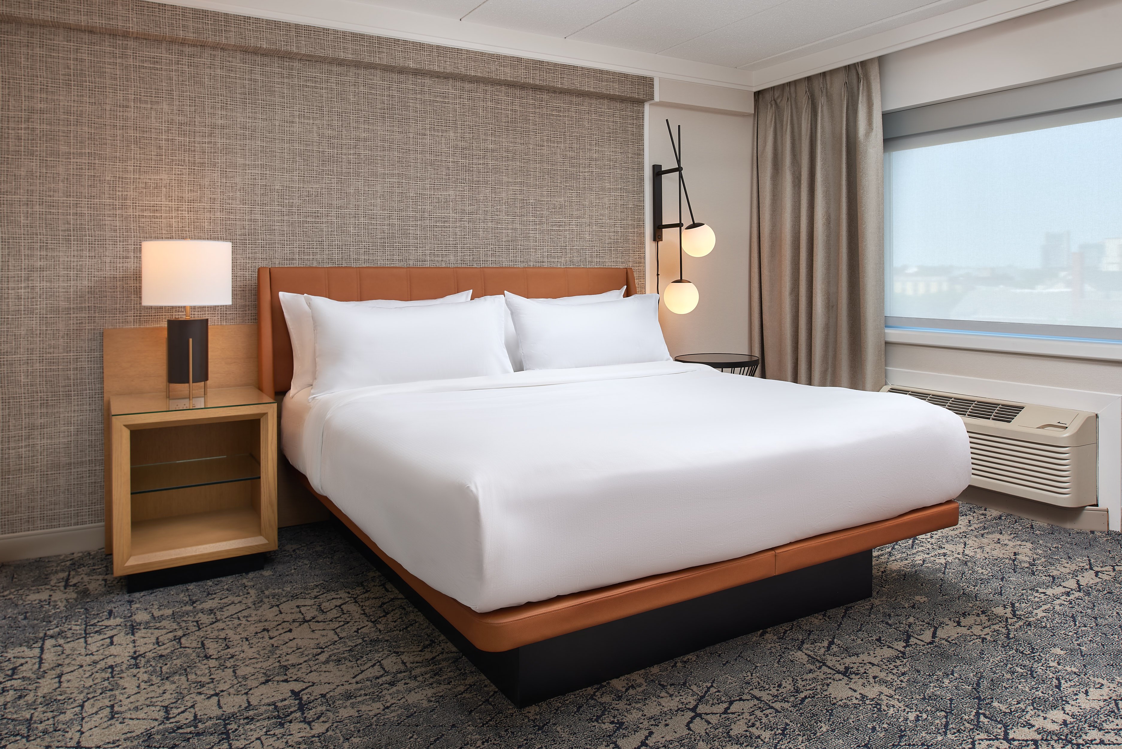 Sheraton by Marriott_Niagara Falls NY_King